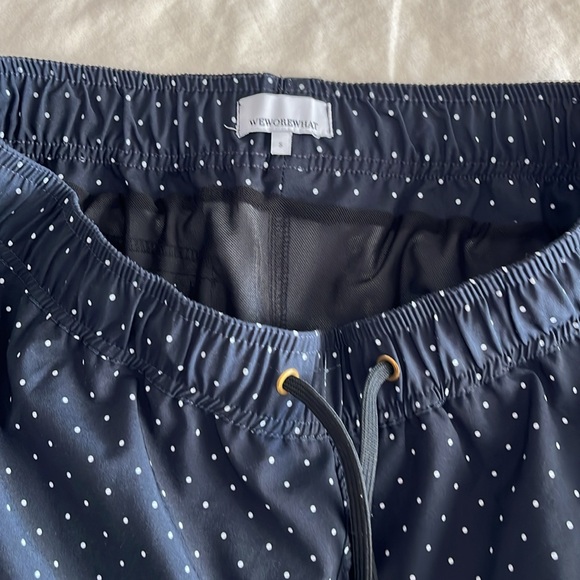 We wore what! Size small swim trunks with pockets - Picture 2 of 2